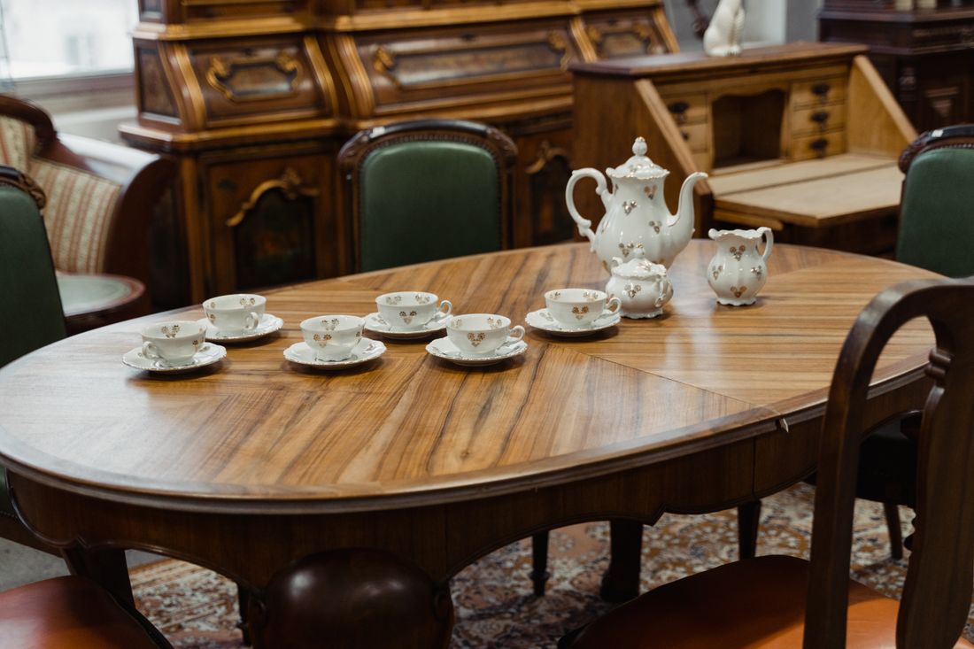 Antique & Estate Furniture